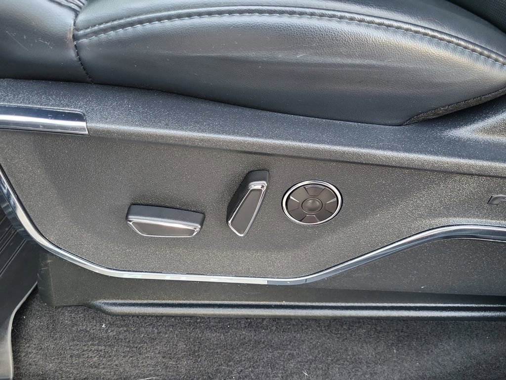 Certified 2024 Ford F150 Platinum w/ Equipment Group 702A High image 16