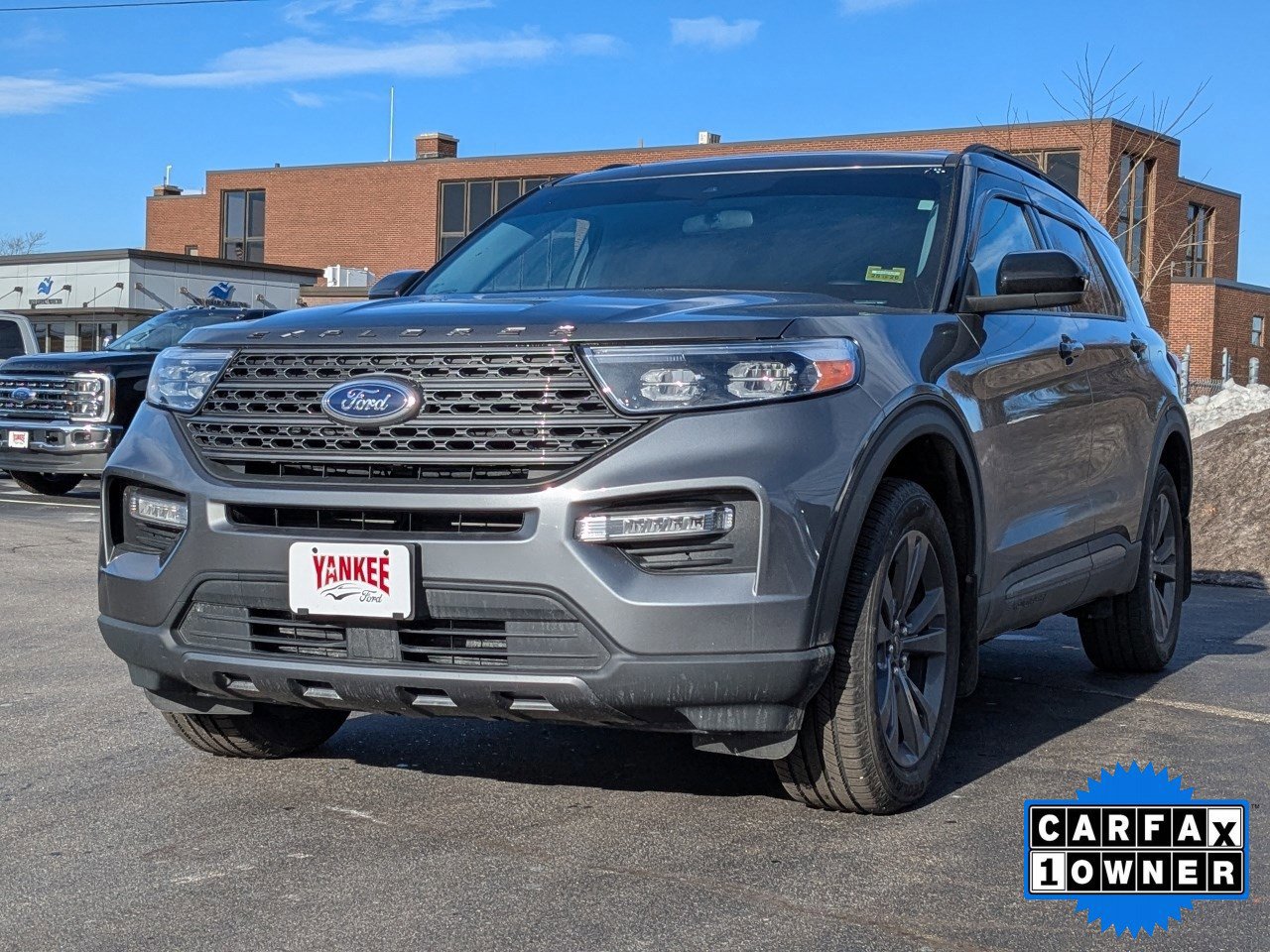 Certified 2024 Ford Explorer XLT w/ Equipment Group 202A image 1