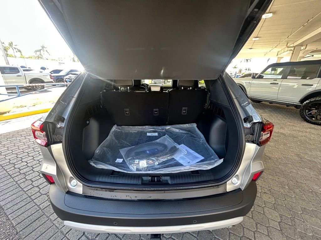 Certified 2024 Ford Escape SE w/ PHEV Premium Package FWD image 34