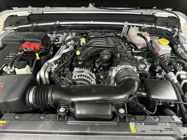 Used 2025 Jeep Wrangler Unlimited Sahara AWD/4WD image 22
