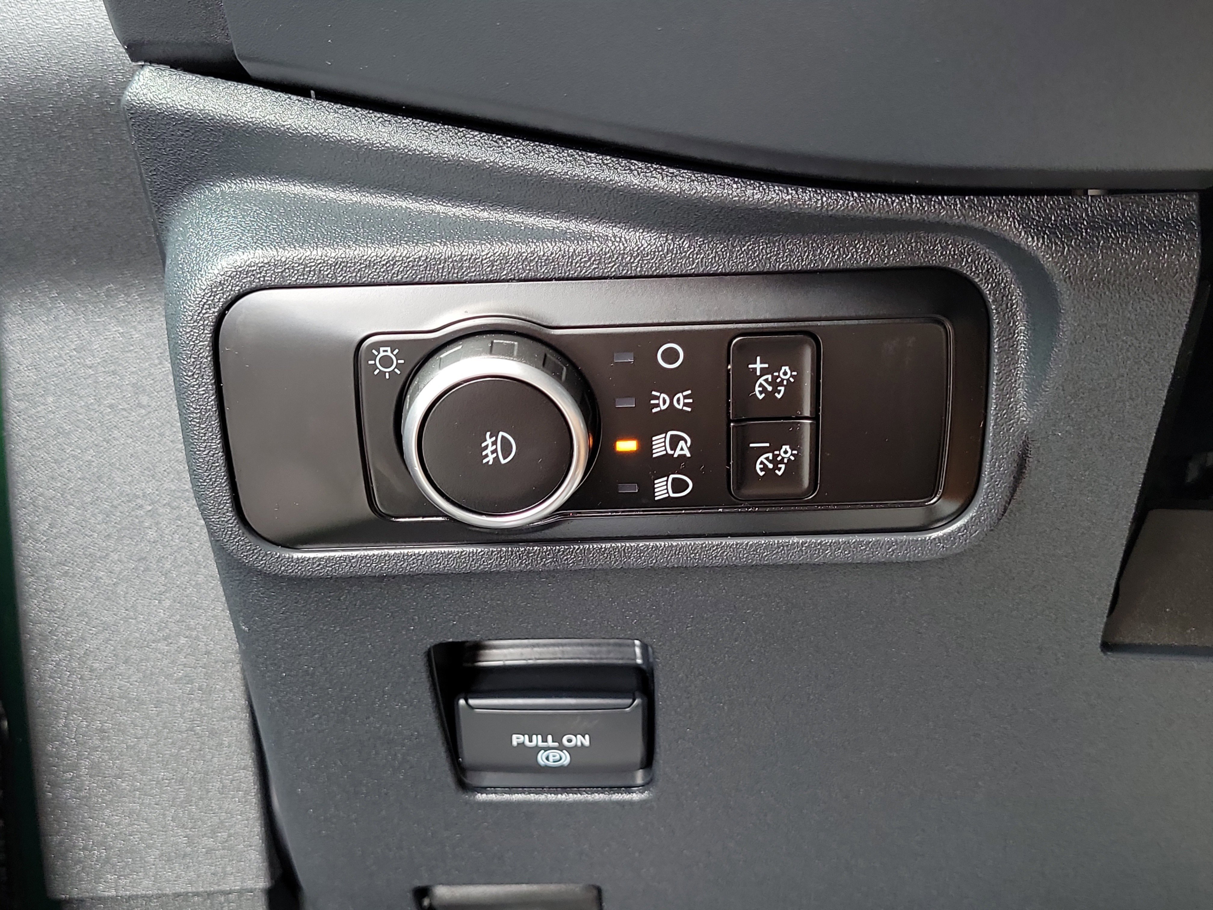 Certified 2025 Ford Bronco Outer Banks AWD/4WD image 28