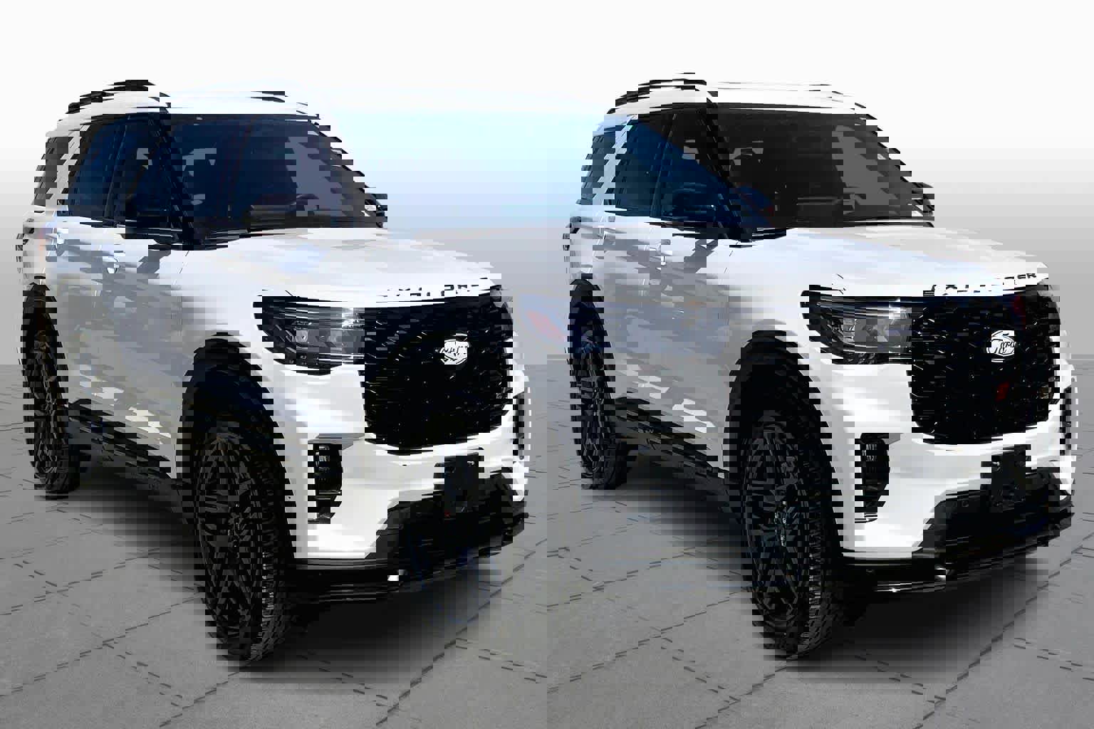 Certified 2025 Ford Explorer ST image 3