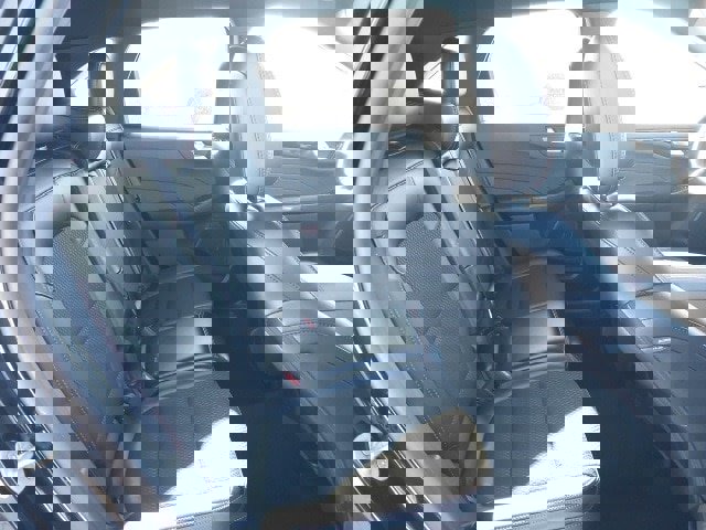 Certified 2025 Ford Escape ST-Line image 25