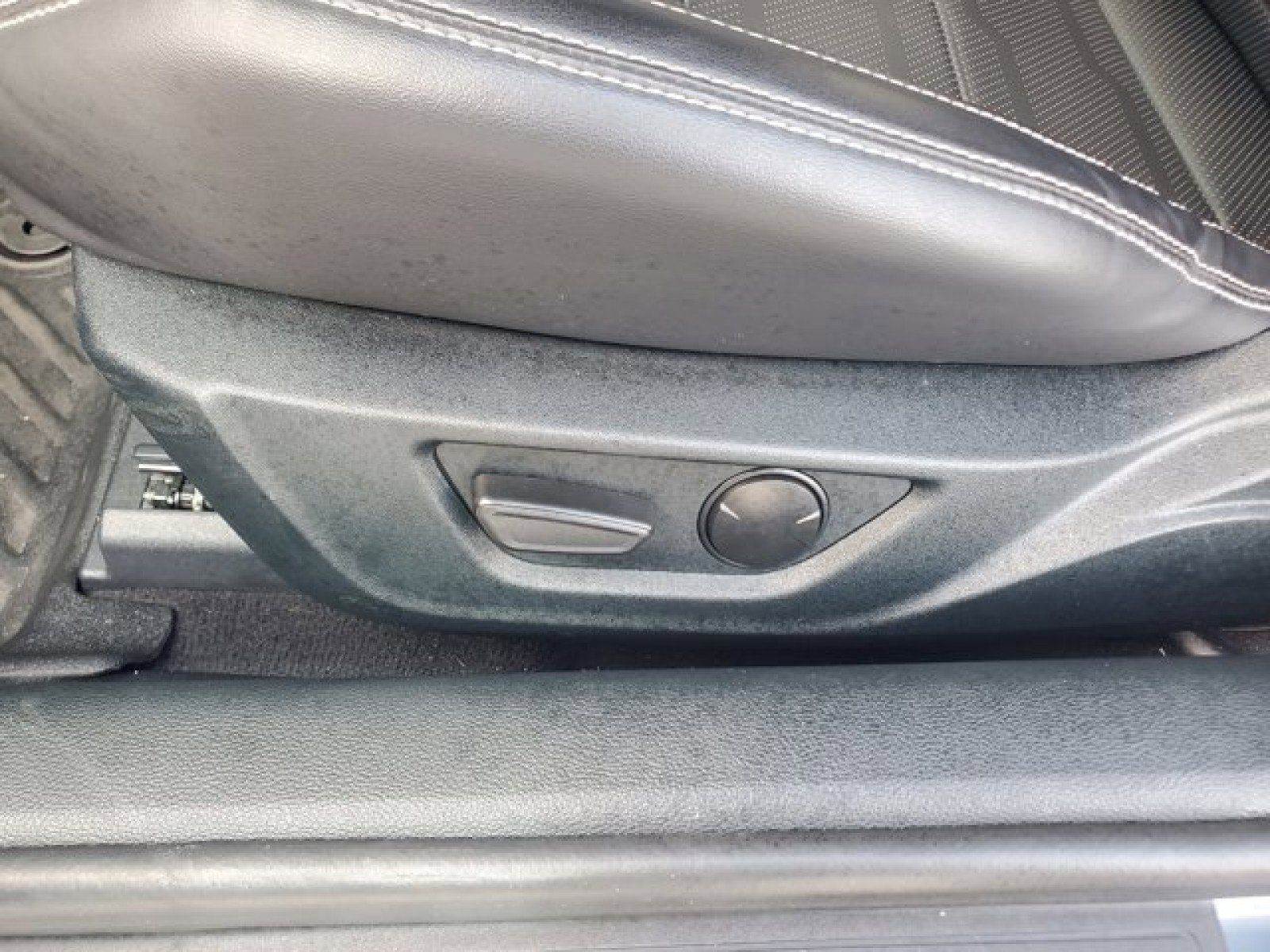 Certified 2022 Ford Mustang Premium w/ Equipment Group 201A RWD image 11