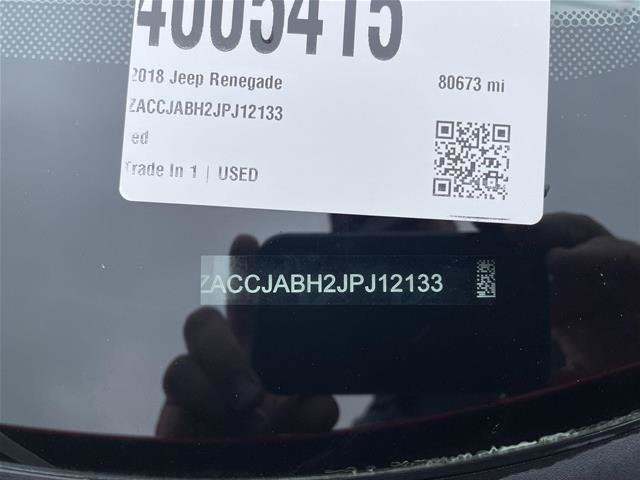 Used 2018 Jeep Renegade Altitude FWD image 32