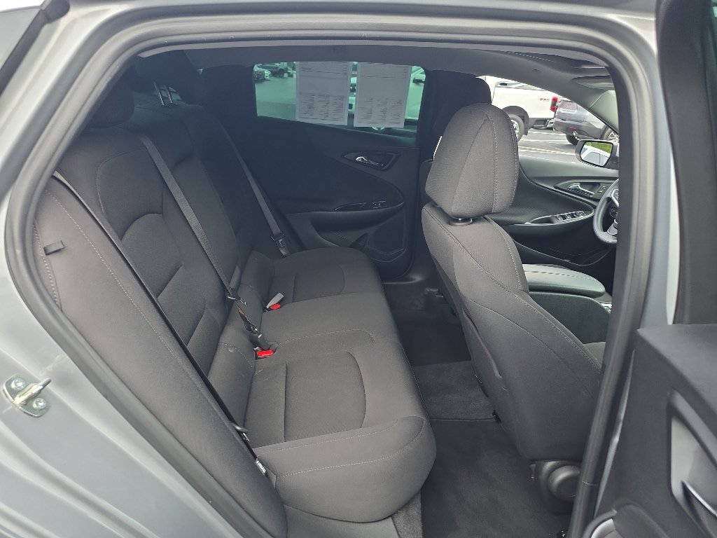 Used 2023 Chevrolet Malibu LT FWD image 13