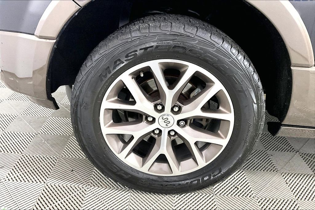 Certified 2017 Ford Expedition King Ranch image 7