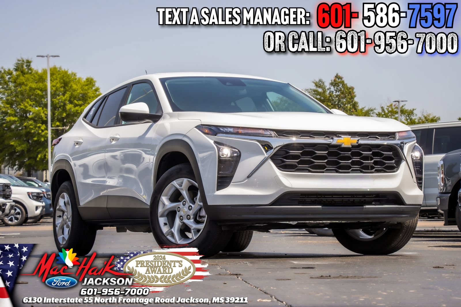 Used 2024 Chevrolet Trax LS w/ LS Convenience Package FWD image 2