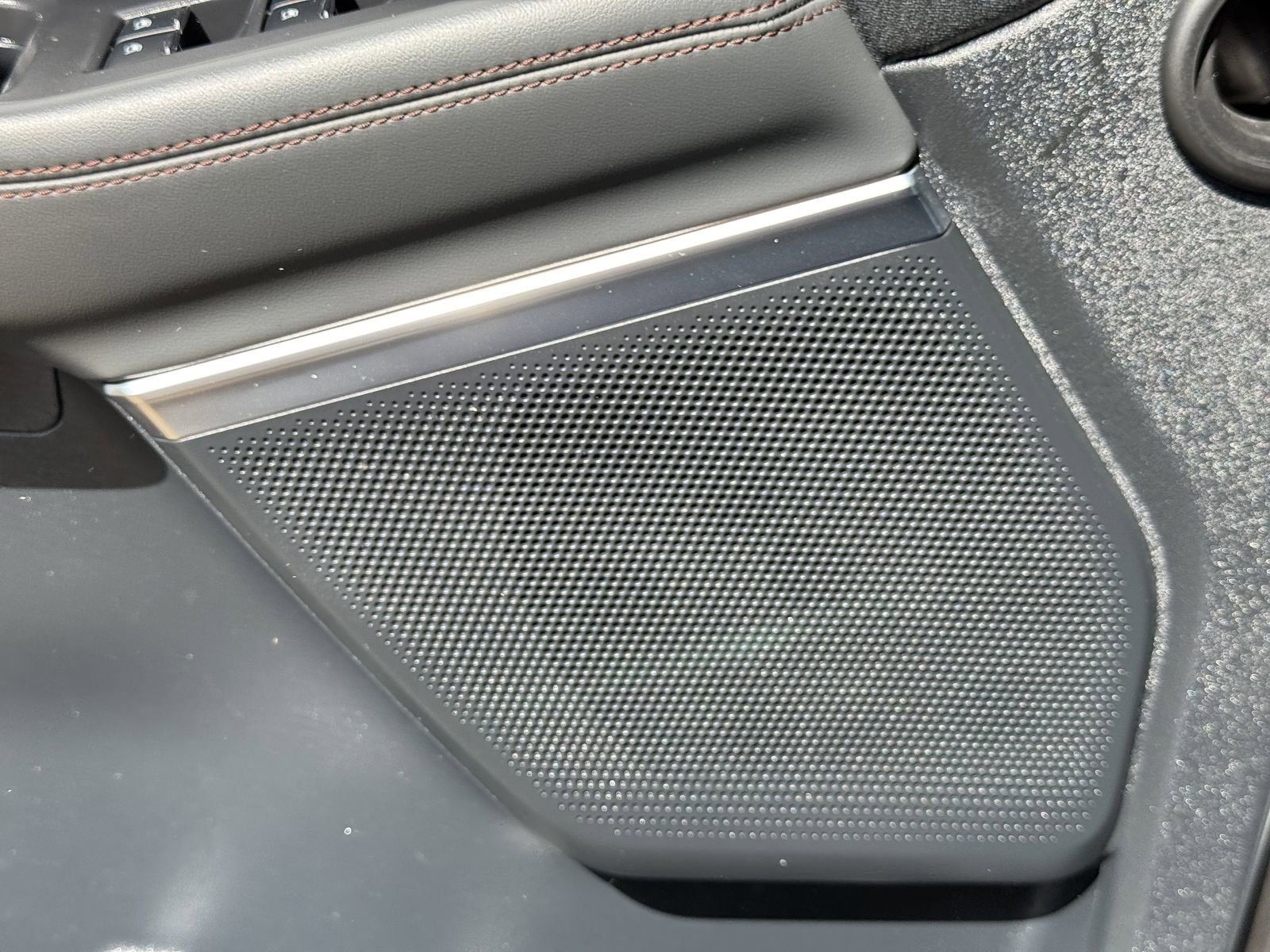 Certified 2025 Ford Expedition Active RWD image 23