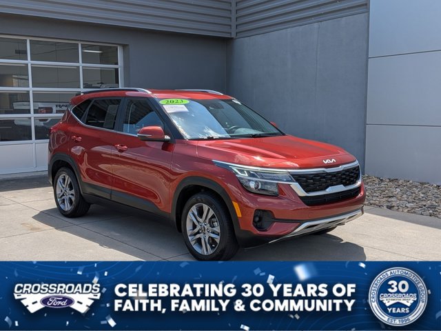 Used 2023 Kia Seltos S w/ Navigation Package