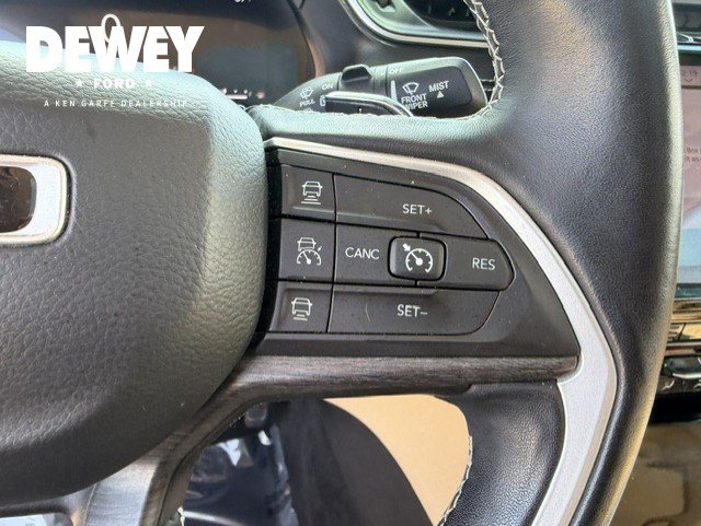 Used 2021 Jeep Grand Cherokee L Limited w/ Trailer Tow Package AWD/4WD image 16