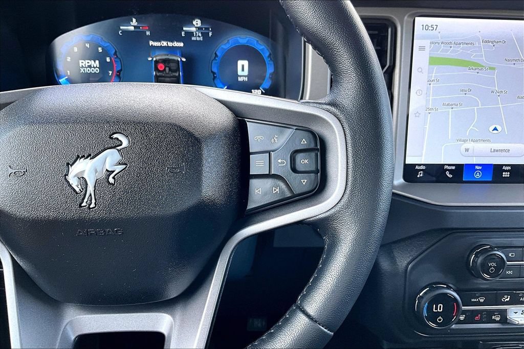 Certified 2025 Ford Bronco Outer Banks AWD/4WD image 19
