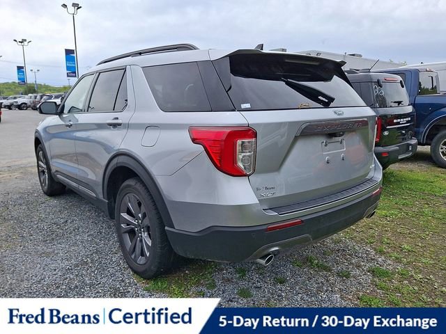 Certified 2022 Ford Explorer XLT w/ Equipment Group 202A AWD/4WD image 7