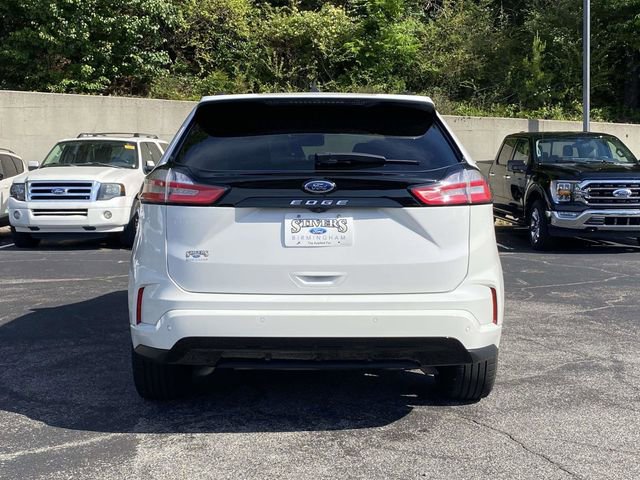 Certified 2022 Ford Edge ST-Line AWD/4WD image 5