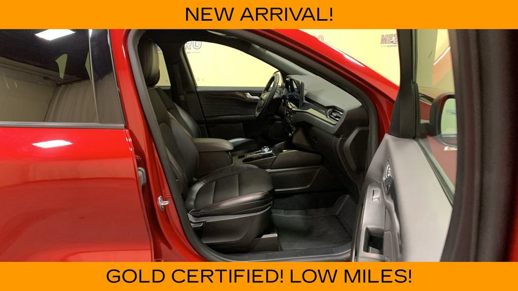 Certified 2024 Ford Escape ST-Line w/ Tech Pack #1 AWD/4WD image 12