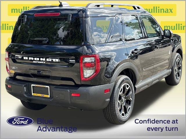 Certified 2025 Ford Bronco Sport Outer Banks w/ Outer Banks Tech Package+ AWD/4WD image 4