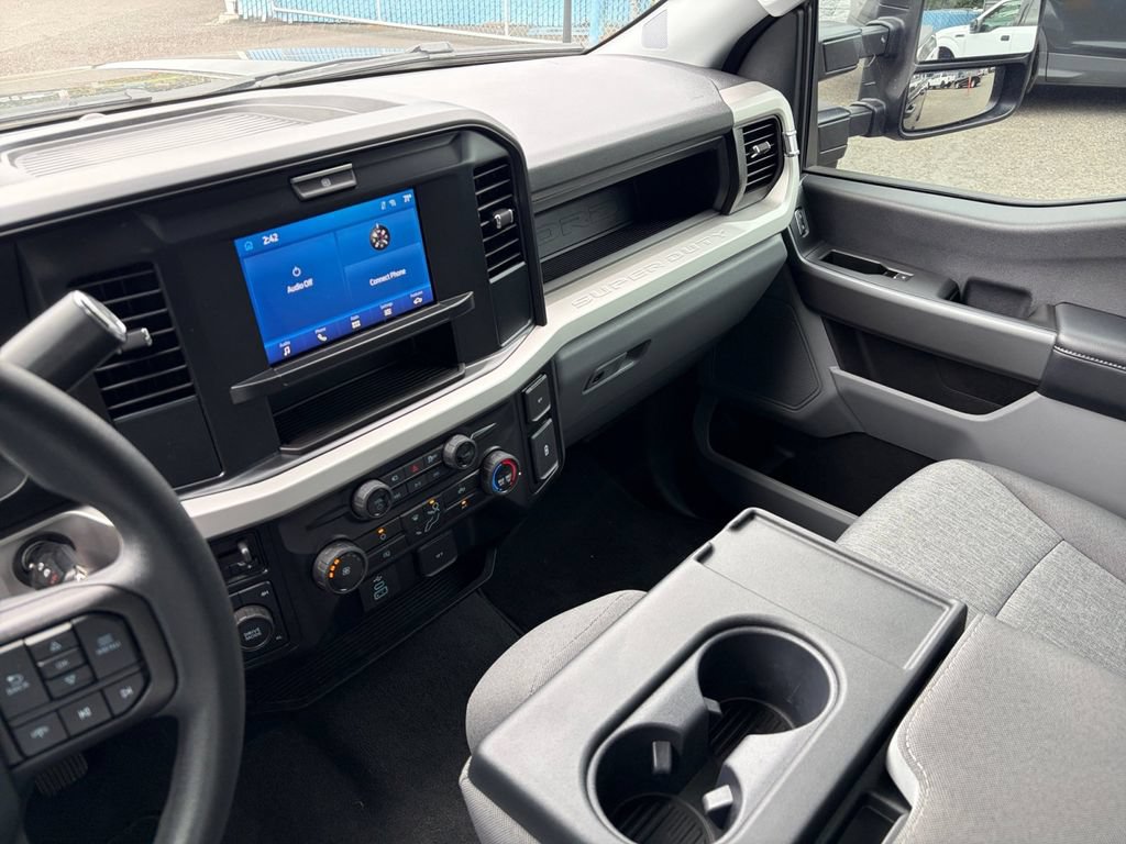 Certified 2025 Ford F350 XL w/ STX Appearance Package AWD/4WD image 18