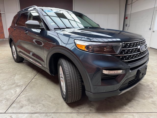 Certified 2022 Ford Explorer XLT w/ Equipment Group 202A image 7