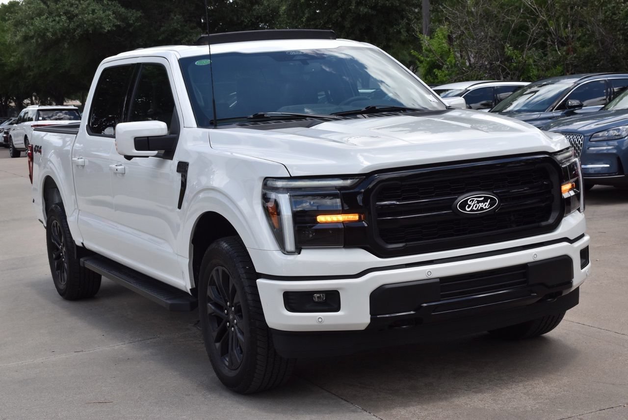Certified 2025 Ford F150 Lariat w/ Equipment Group 501A Mid AWD/4WD image 4