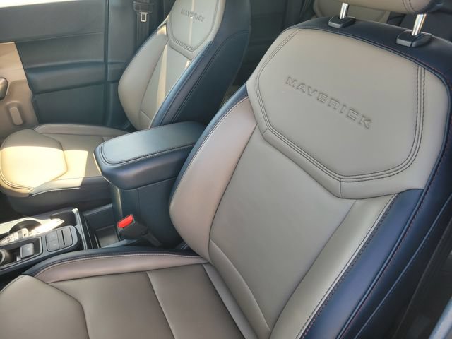 Certified 2025 Ford Maverick Lariat w/ 4K Tow Package AWD/4WD image 11