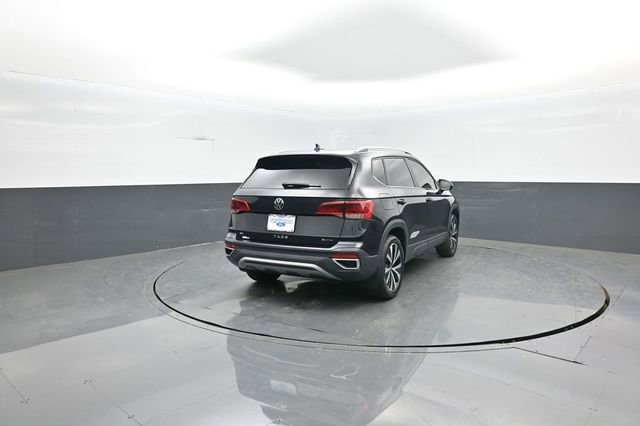 Used 2022 Volkswagen Taos SE image 7
