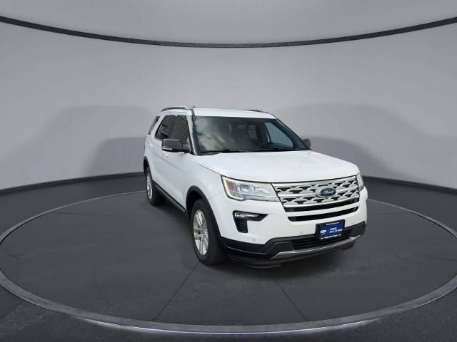 Certified 2019 Ford Explorer XLT w/ Equipment Group 201A AWD/4WD image 2