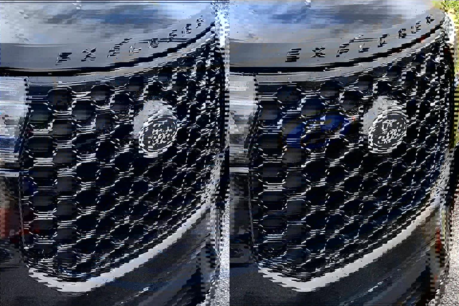 Certified 2025 Ford Explorer ST-Line image 29