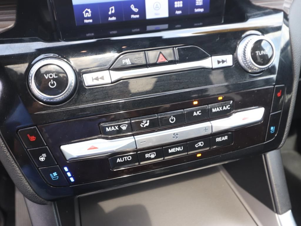 Certified 2023 Ford Explorer Limited w/ Limited Technology Package AWD/4WD image 20