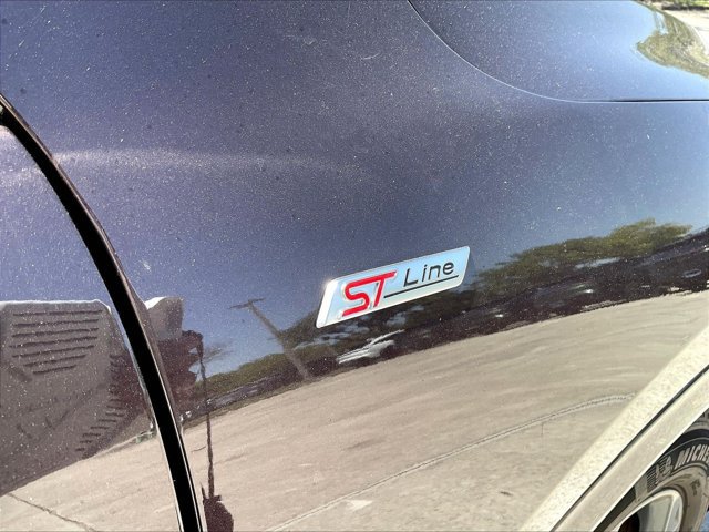 Certified 2023 Ford Escape ST-Line w/ Tech Pack #1 FWD image 29