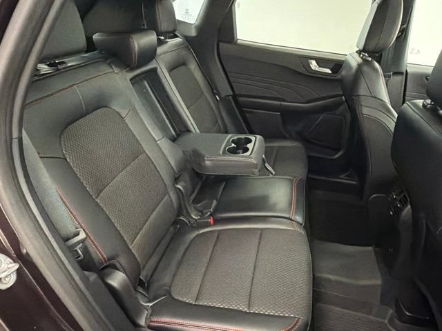Certified 2023 Ford Escape ST-Line w/ Tech Pack #1 AWD/4WD image 33