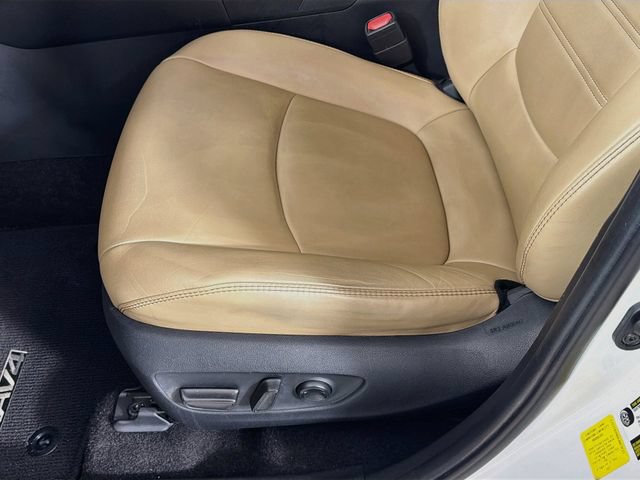 Used 2019 Toyota RAV4 XLE Premium w/ Cold Weather Package FWD image 23