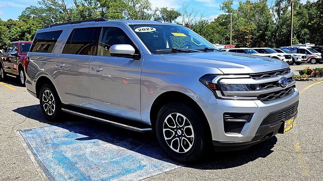 Certified 2022 Ford Expedition Max XLT AWD/4WD image 2