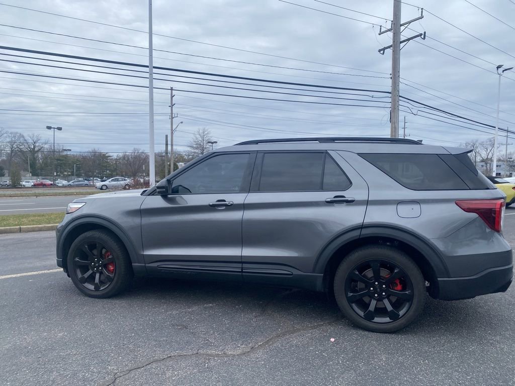 Certified 2023 Ford Explorer ST w/ Equipment Group 401A image 8