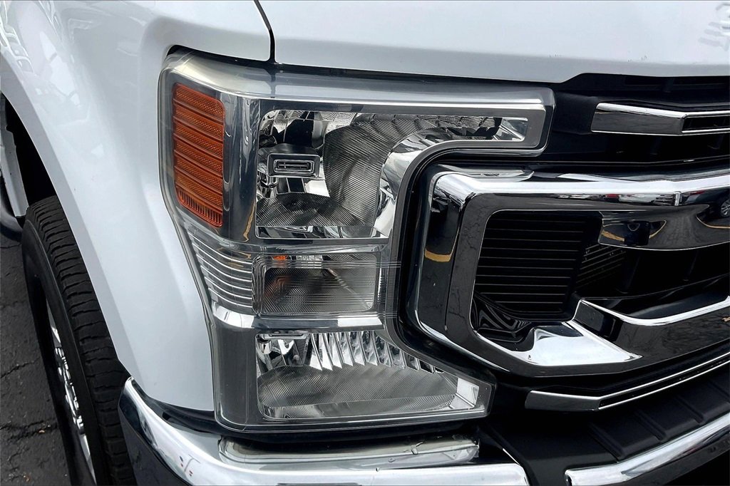 Certified 2022 Ford F250 XL w/ STX Appearance Package image 26