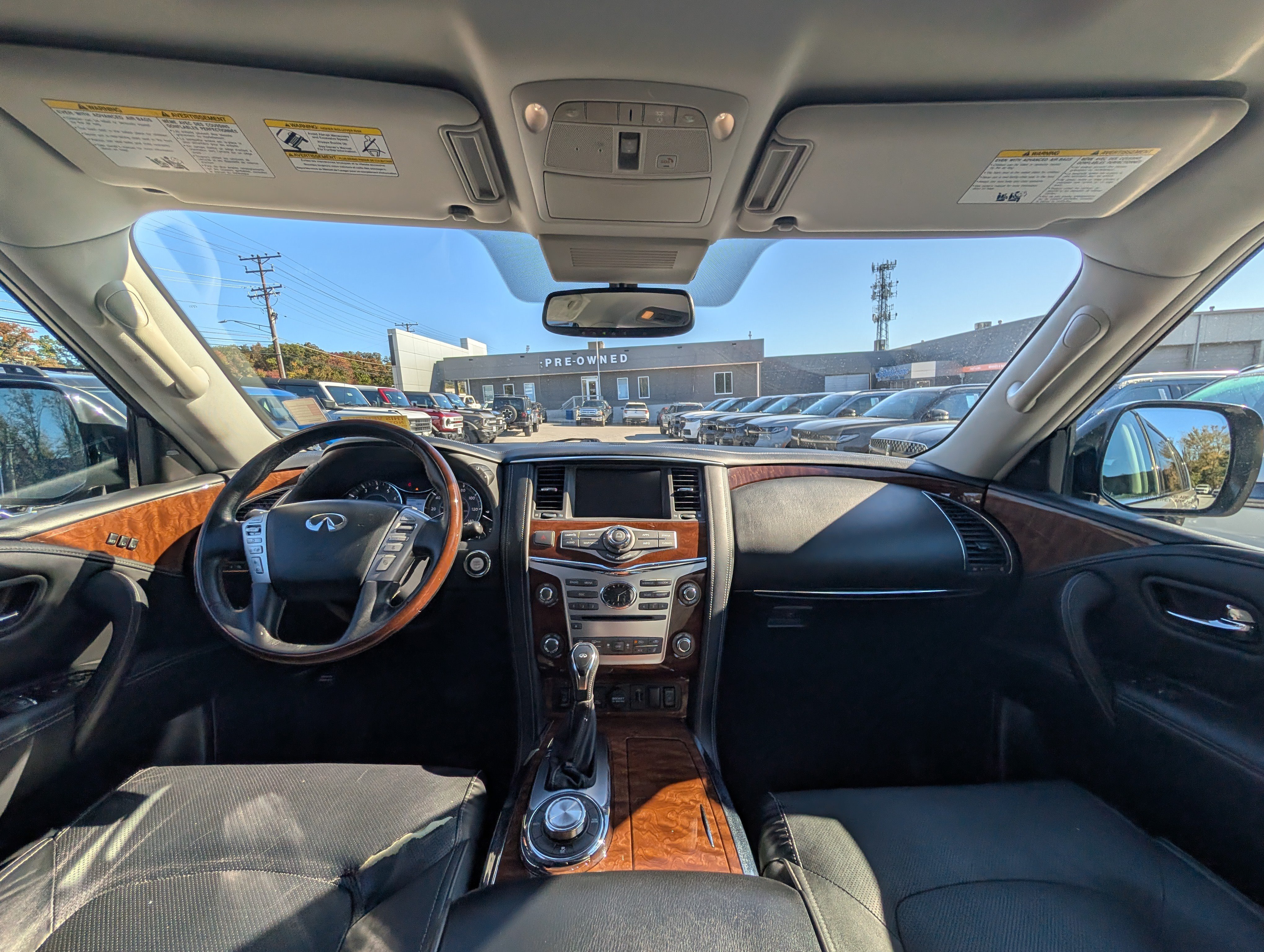 Used 2019 INFINITI QX80 Luxe w/ Proassist Package AWD/4WD image 22