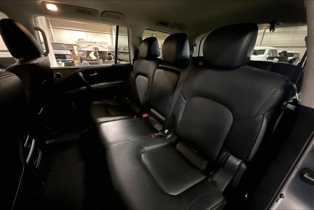 Used 2024 Nissan Armada SL image 25