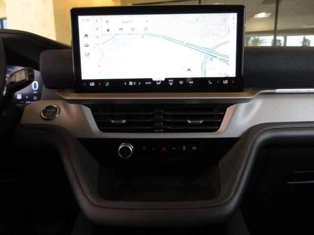 Certified 2025 Ford Explorer Active w/ Active Comfort Package RWD image 19