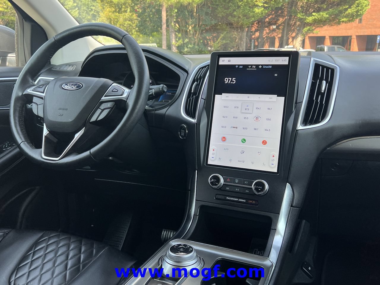 Certified 2024 Ford Edge Titanium AWD/4WD image 6