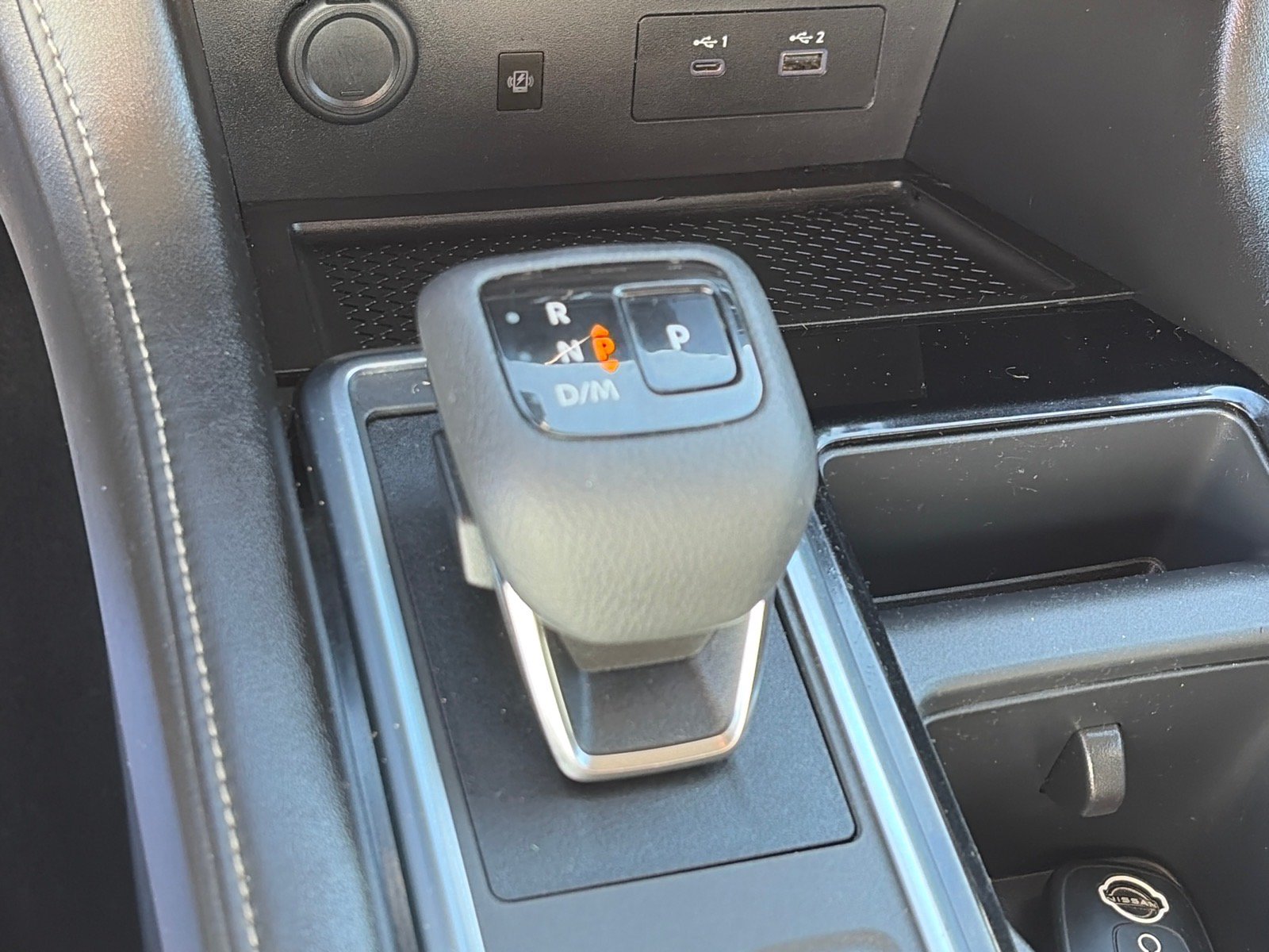 Used 2023 Nissan Pathfinder SL AWD/4WD image 11
