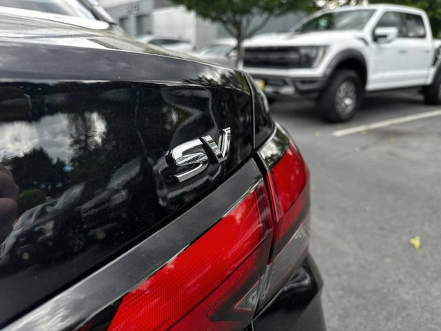 Used 2024 Nissan Versa SV w/ Trunk Package FWD image 42