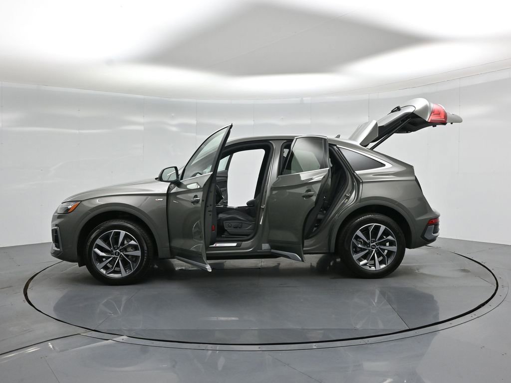 Used 2023 Audi Q5 2.0T Premium w/ Convenience Package image 61