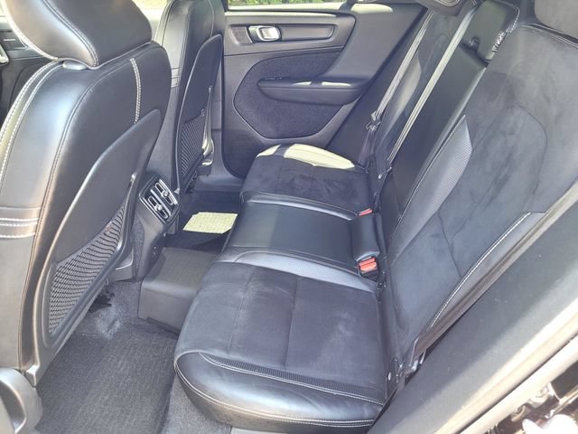 Used 2019 Volvo XC40 T5 R-Design AWD/4WD image 13