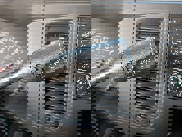 Used 2018 Nissan NV 2500 SV image 25