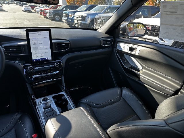 Certified 2023 Ford Explorer ST w/ Equipment Group 401A AWD/4WD image 17