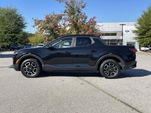 Used 2023 Hyundai Santa Cruz SEL Premium AWD/4WD image 2