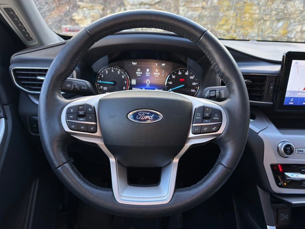 Certified 2023 Ford Explorer XLT w/ Equipment Group 202A image 19