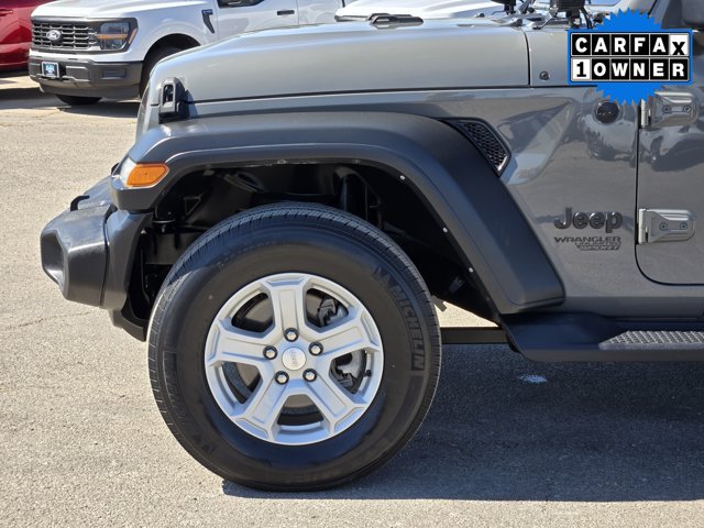 Used 2021 Jeep Wrangler Unlimited Sport AWD/4WD image 9