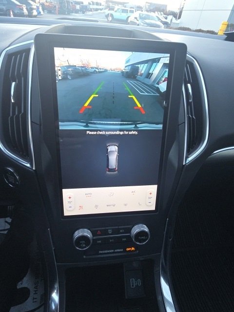 Certified 2022 Ford Edge Titanium w/ Equipment Group 301A image 20