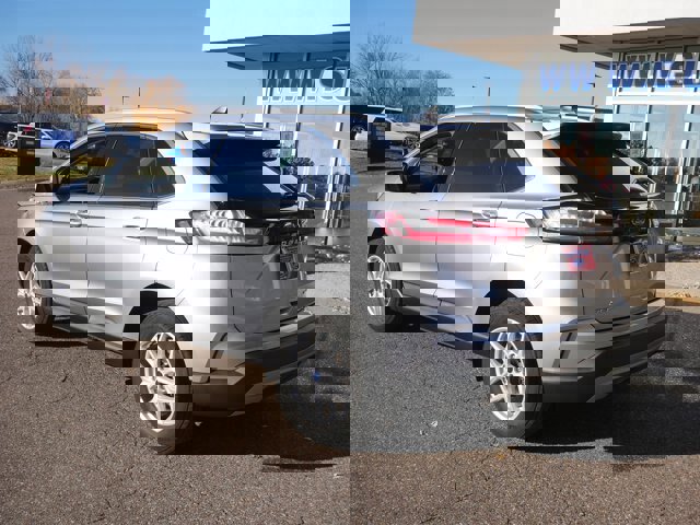 Certified 2022 Ford Edge SEL w/ Convenience Package image 7