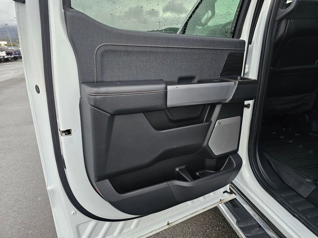 Certified 2024 Ford F150 Lariat w/ Mobile Office Package image 12